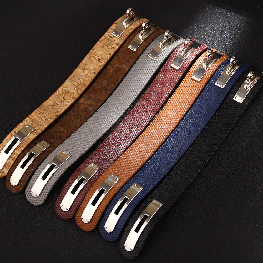 Nordic Rune Leather Bracelet | Fashion Show Style | Personalized and Versatile Women's Bracelet