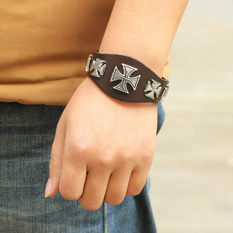 Ancient Roman Cross Rivet Cowhide Punk - style Guardian Bracelet