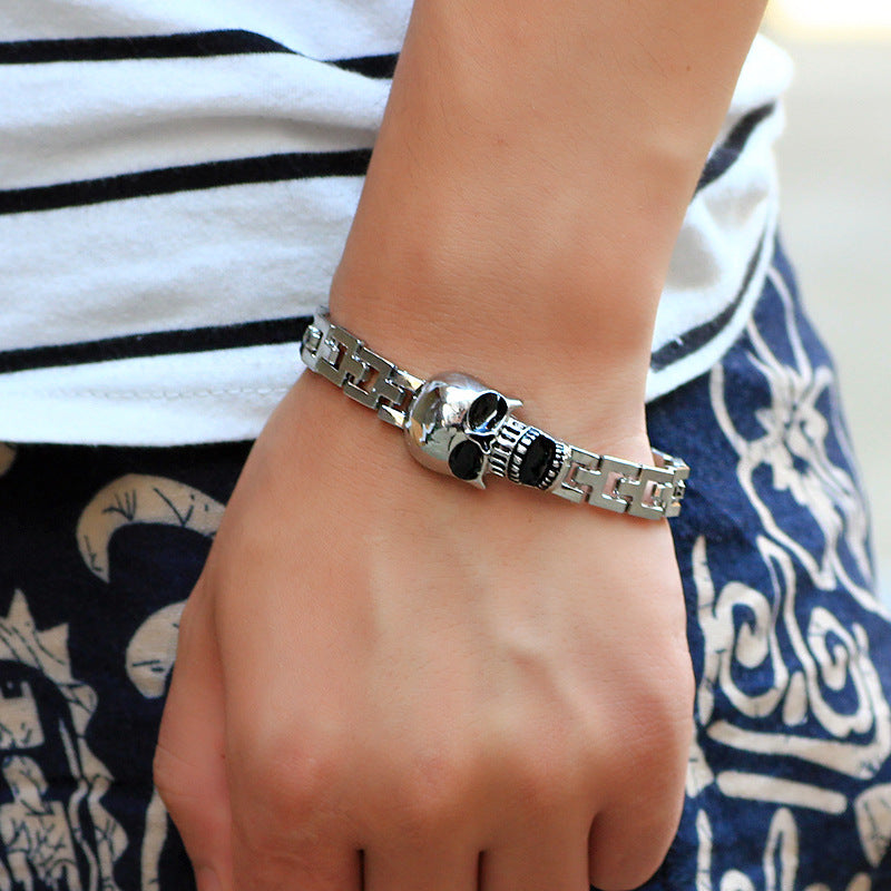 Dark Mysterious Titanium Steel Skull Oil - Dropping Buckle Bracelet | Dark - style Guardian Wristband