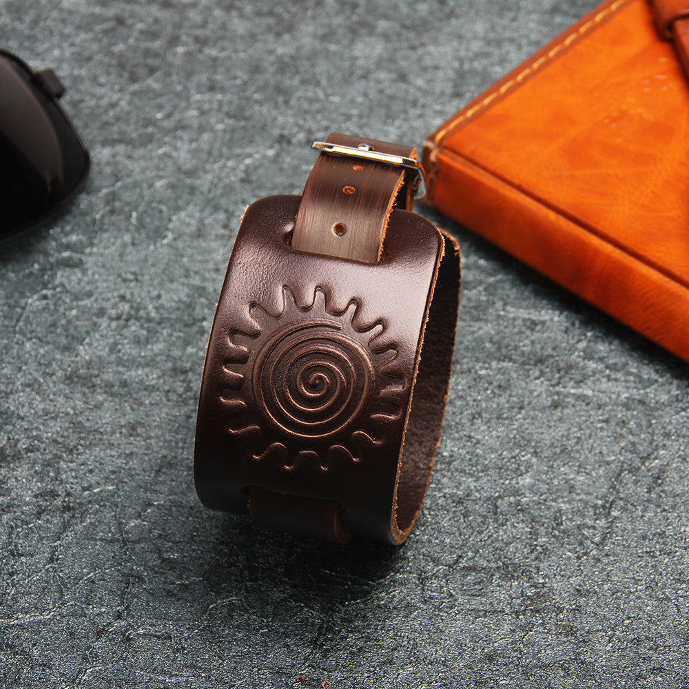 Sun God Totem Cowhide Bracelet | Retro and Personalized | Energy Protection