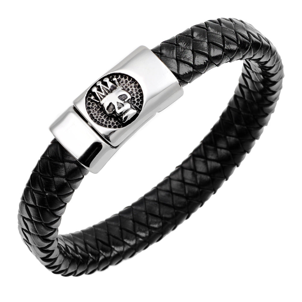 Dunkles, mysteriöses Schutzarmband mit Totenkopfkrone | Edelstahl und echtes Leder | Magnetschnalle, personalisiertes Accessoire 