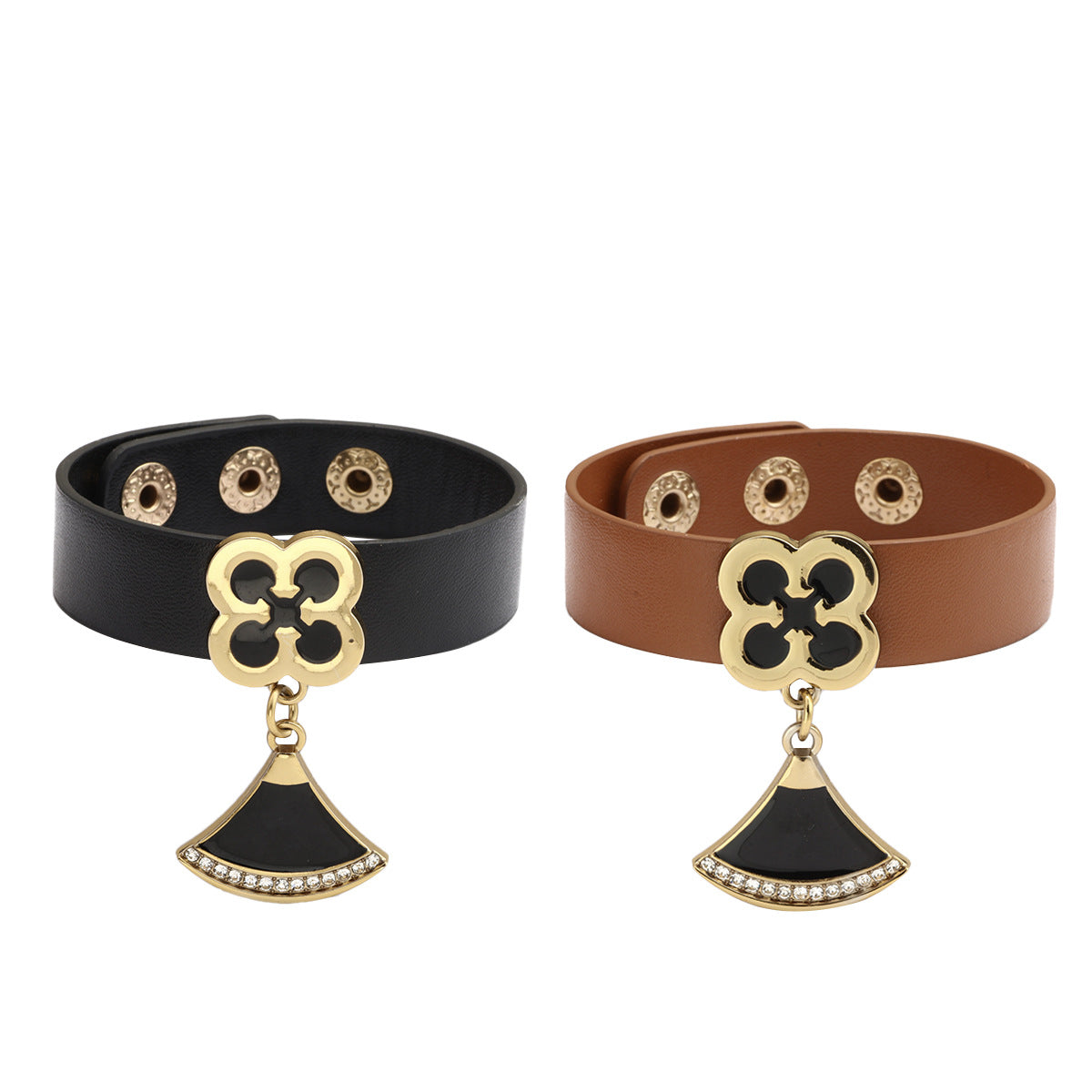 Lucky Charm PU Leather Bracelet with Rhinestone - inlaid Fan - shaped Four - leaf Clover (Fresh Style)